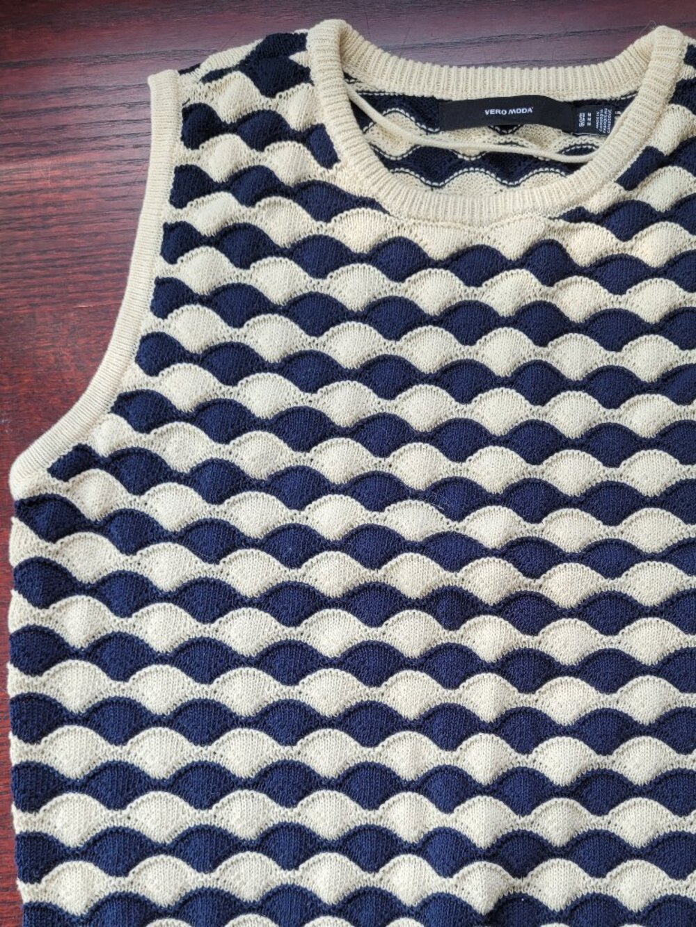 Vero Moda Navy and Cream Wave Knit Vest